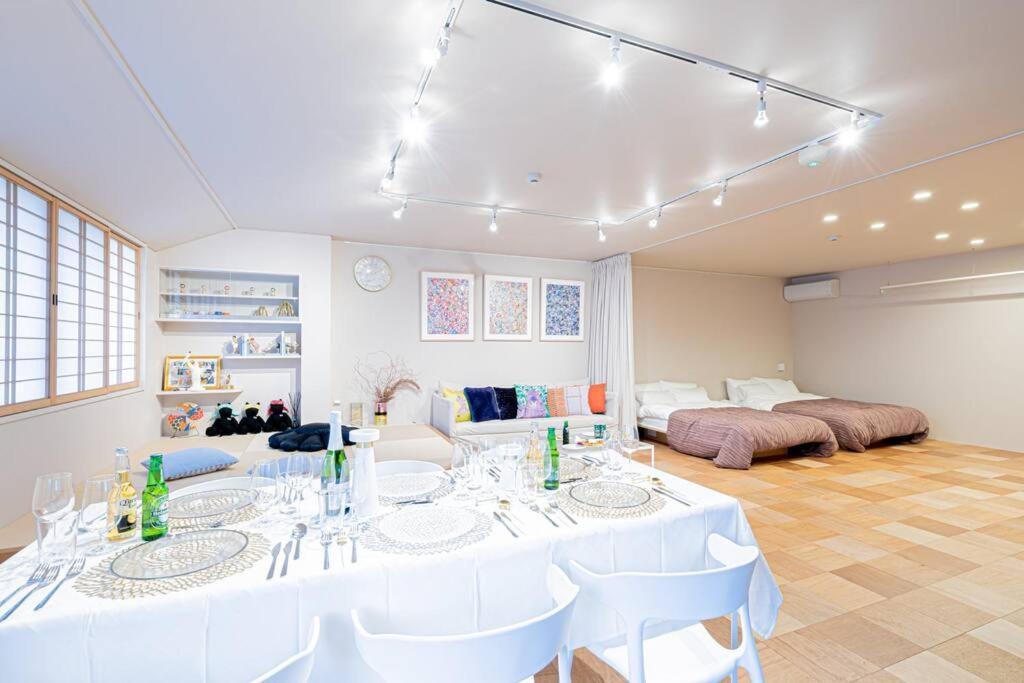 D3 Hotel Gallery2 Osaka Dış mekan fotoğraf
