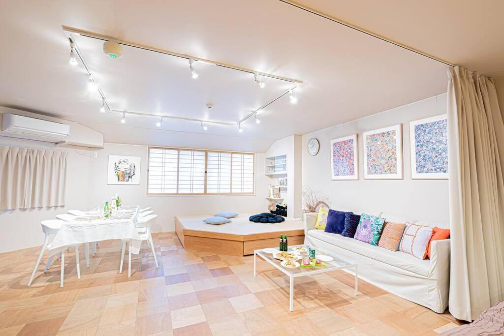 D3 Hotel Gallery2 Osaka Dış mekan fotoğraf